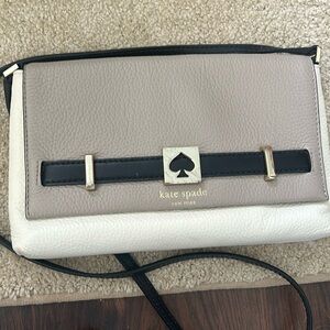 Kate Spade Black and Cream Shoulder Bag